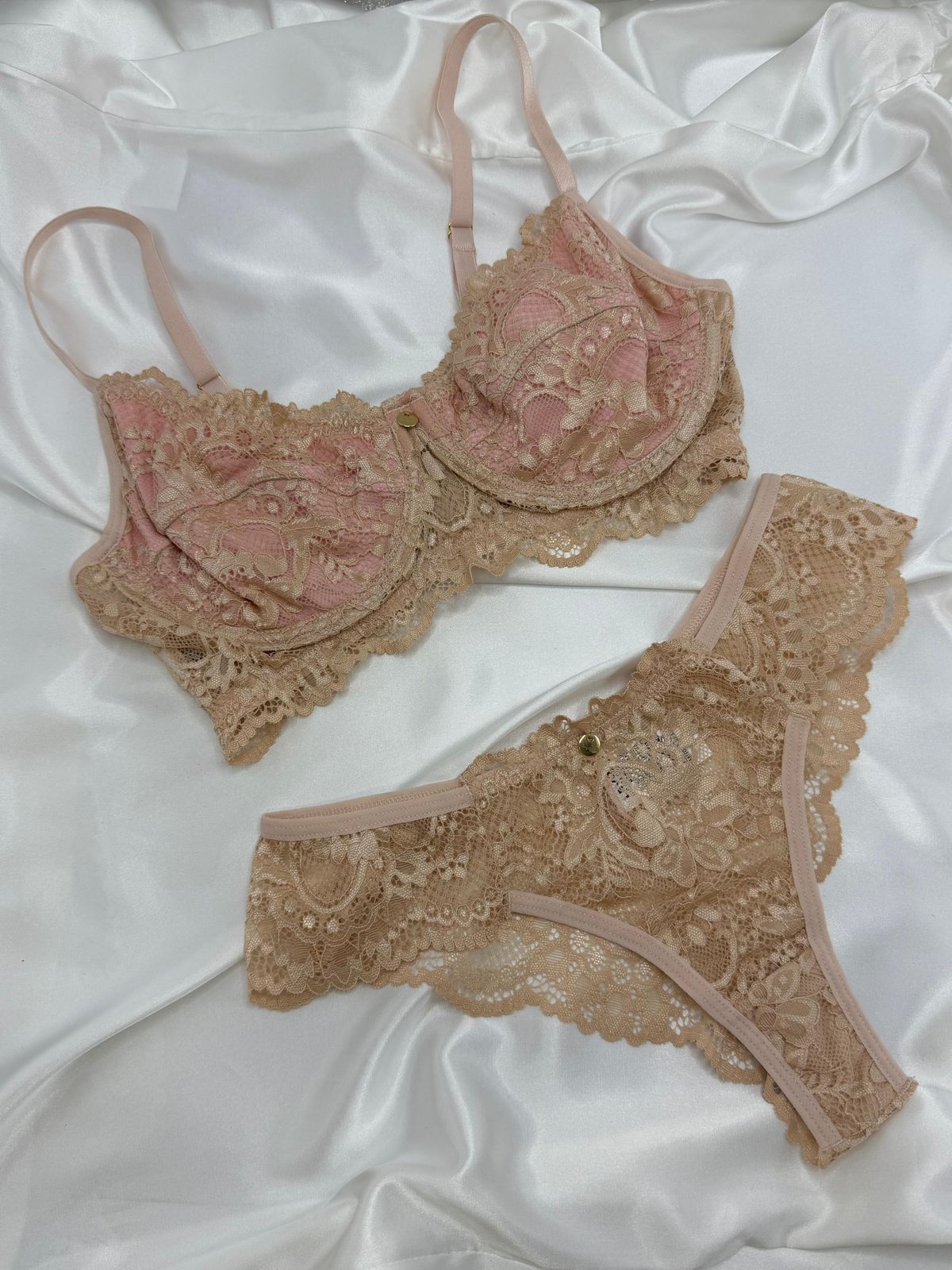 Conjunto Orquídea