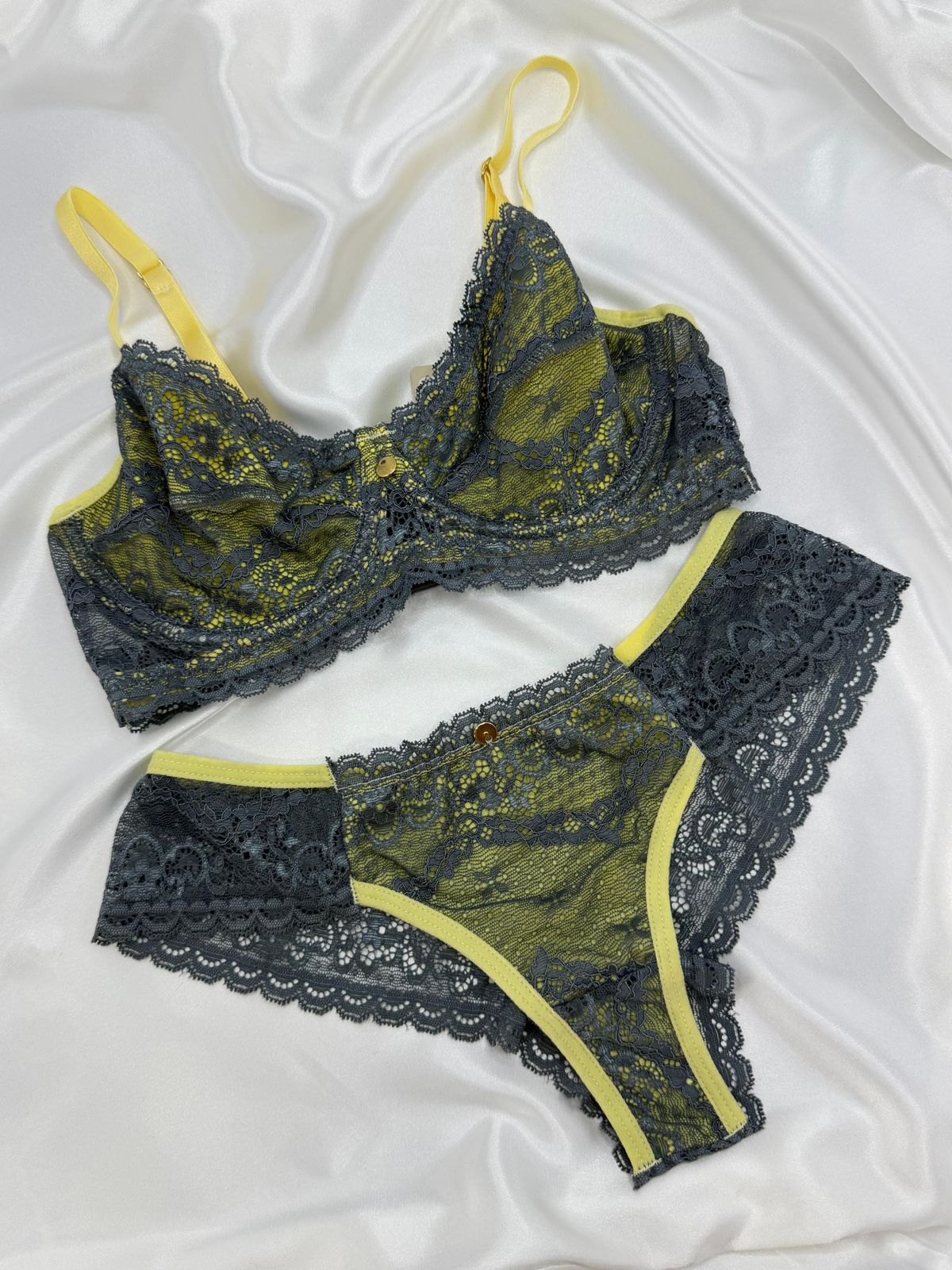 Conjunto Orquídea