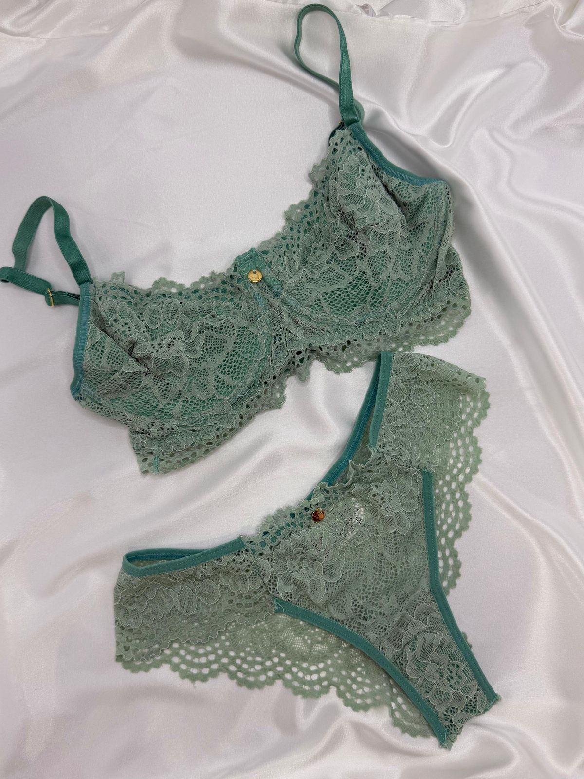 Conjunto Orquídea
